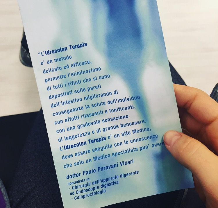 Flyer informativo che mi hanno consegnato al mio arrivo